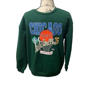 Shein‎ Sweater Men Medium Green Chicago Basketball Sports Lightweight Pullover